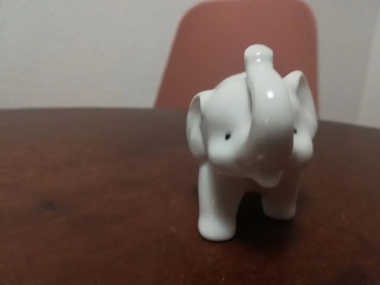 Billede 5 - Lille elefant-figur 