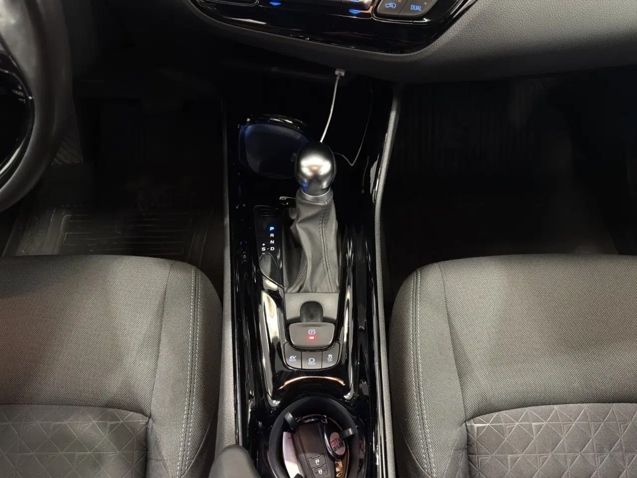 Billede 15 - Toyota C-HR 2,0 Hybrid C-HIC Royale CVT