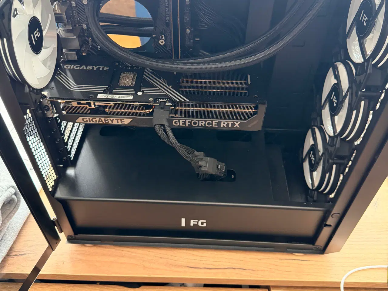 Billede 4 - 2 måneder gammel Føniks Warrior 3 Gaming Computer