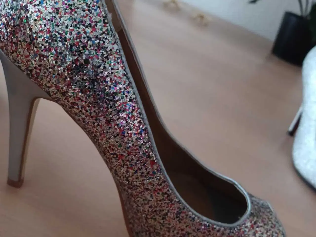 Billede 1 - Stiletter 