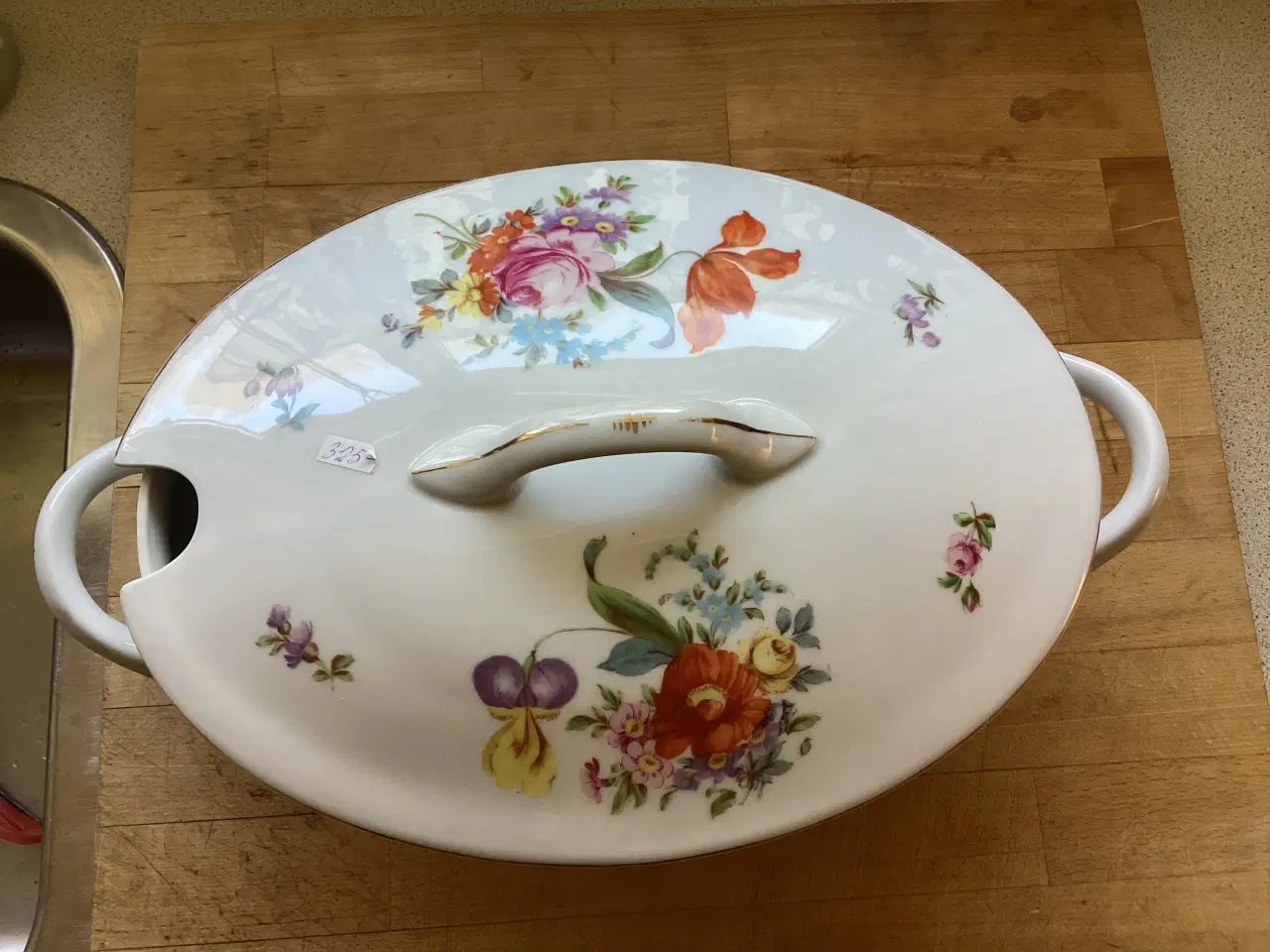 Billede 4 - Stor porcelæns Terrin m/ Blomster København B 7723