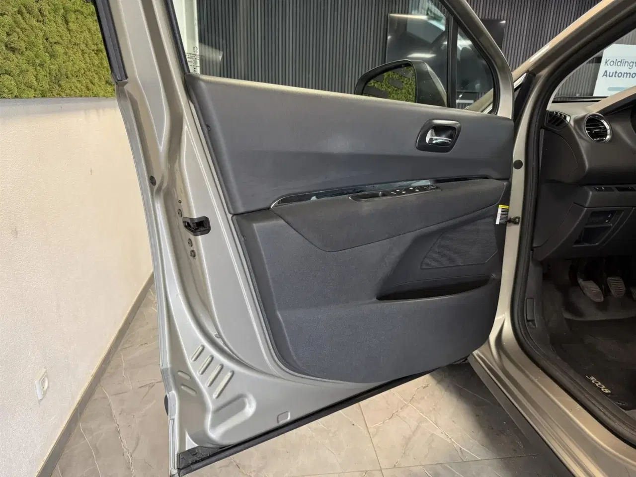 Billede 18 - Peugeot 3008 1,6 HDI Active 114HK 6g
