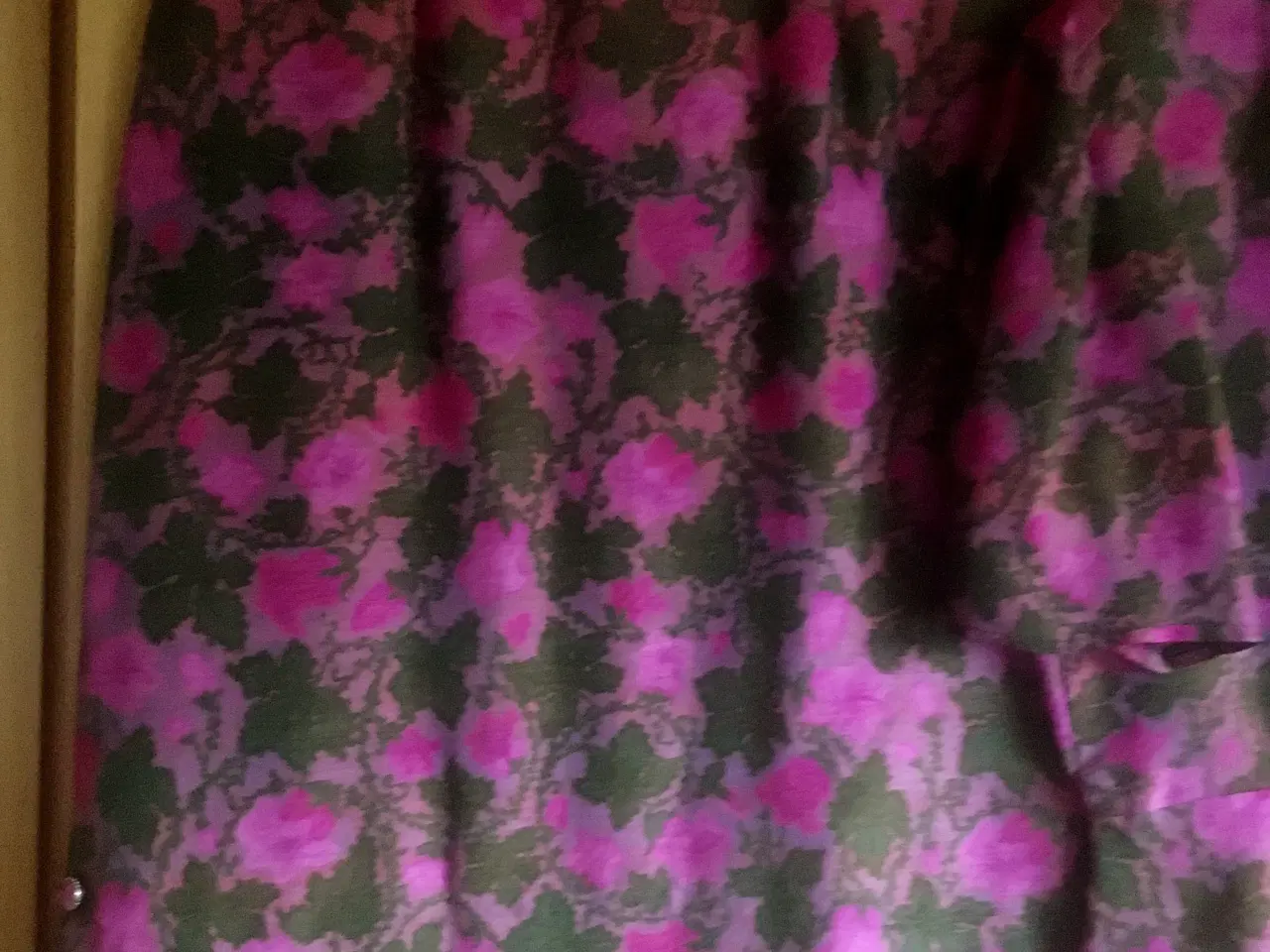 Billede 9 - Festkjole i Thaisilke