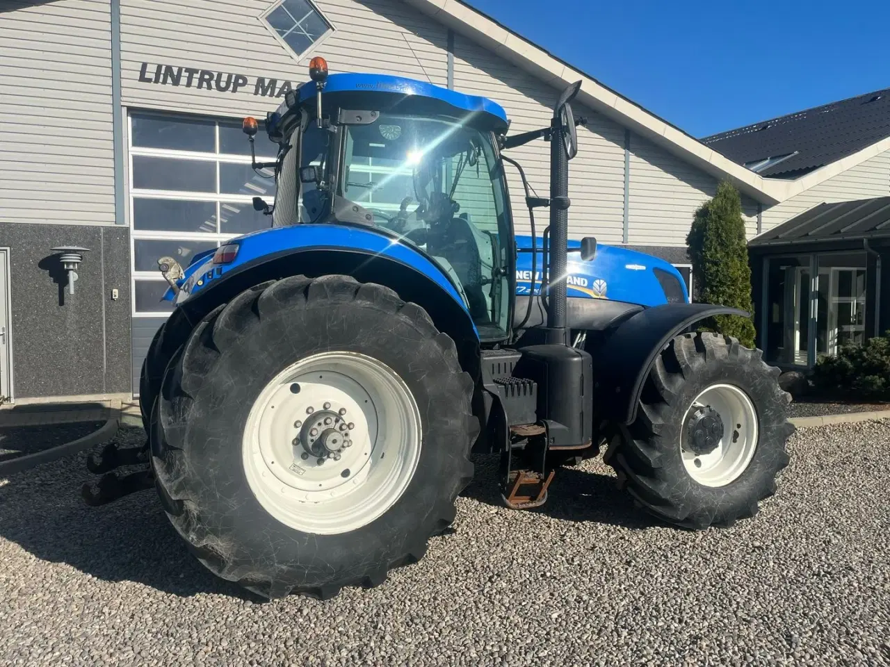 Billede 12 - New Holland T7.270 AutoCommand med frontlift