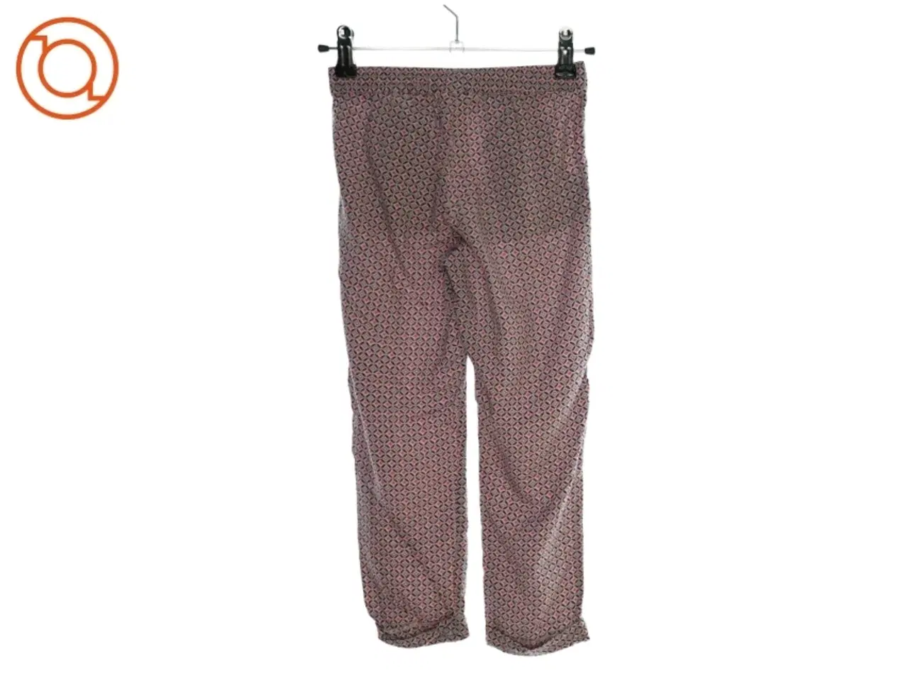 Billede 2 - Bukser med print  fra H&M (str. 116)