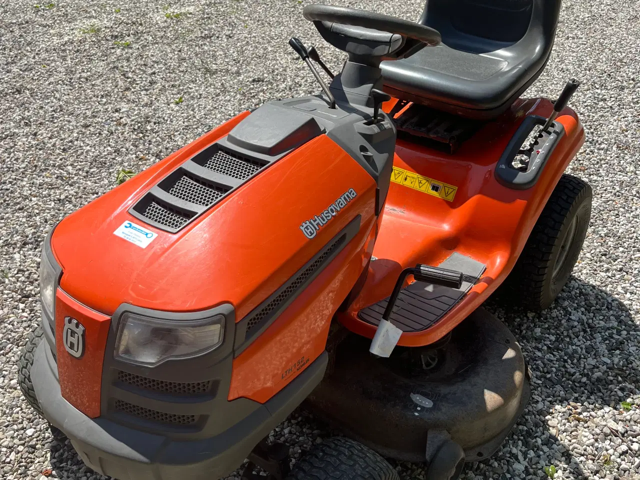 Billede 3 - God Husquarna Havetraktor 107 cm i slåbredde