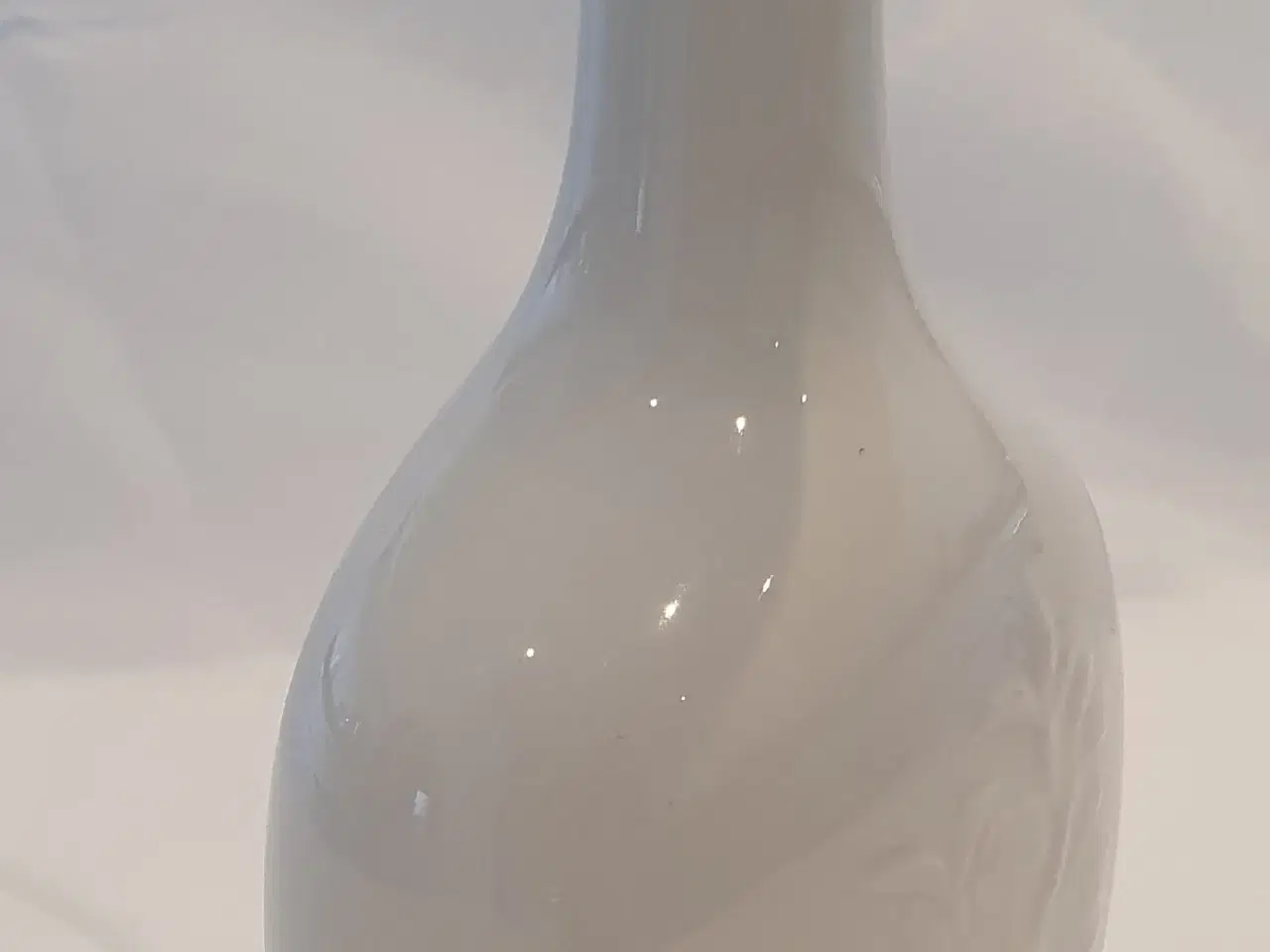 Billede 6 - Flaske med prop/eller hvid vase med blomstergren