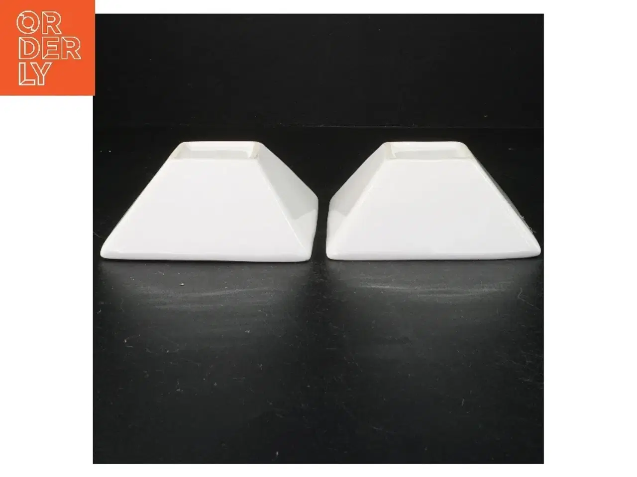 Billede 2 - Hvide porcelænsskåle (str. 13,5 cm)