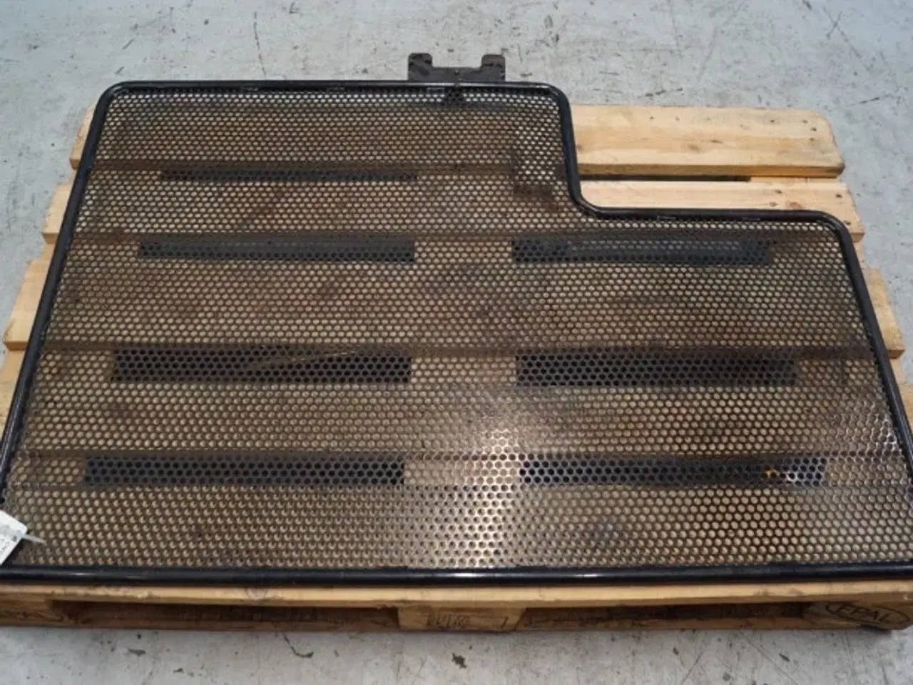 Billede 2 - Case 8010 Afskærmning 87566545