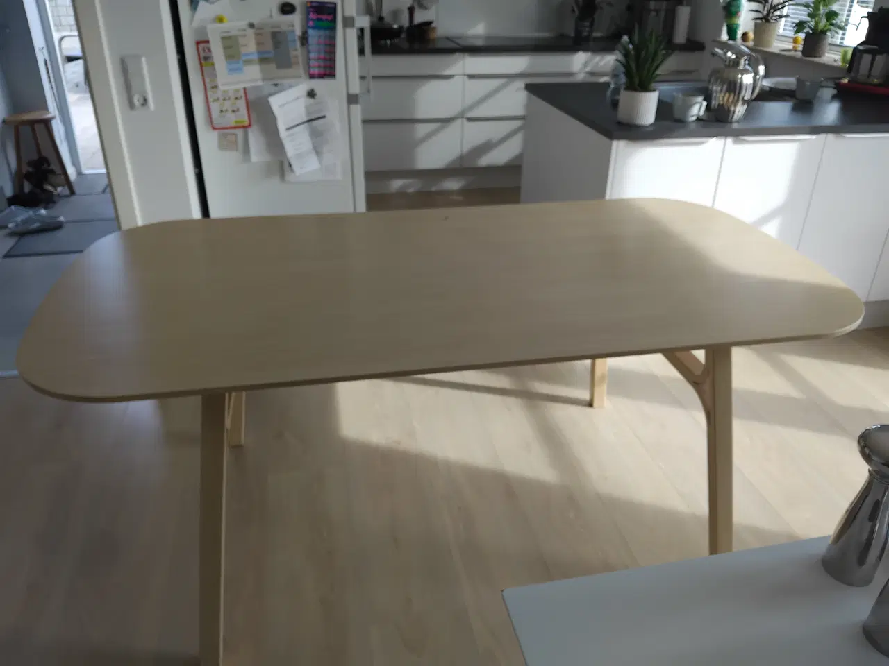 Billede 1 - Spisebord i bambus 