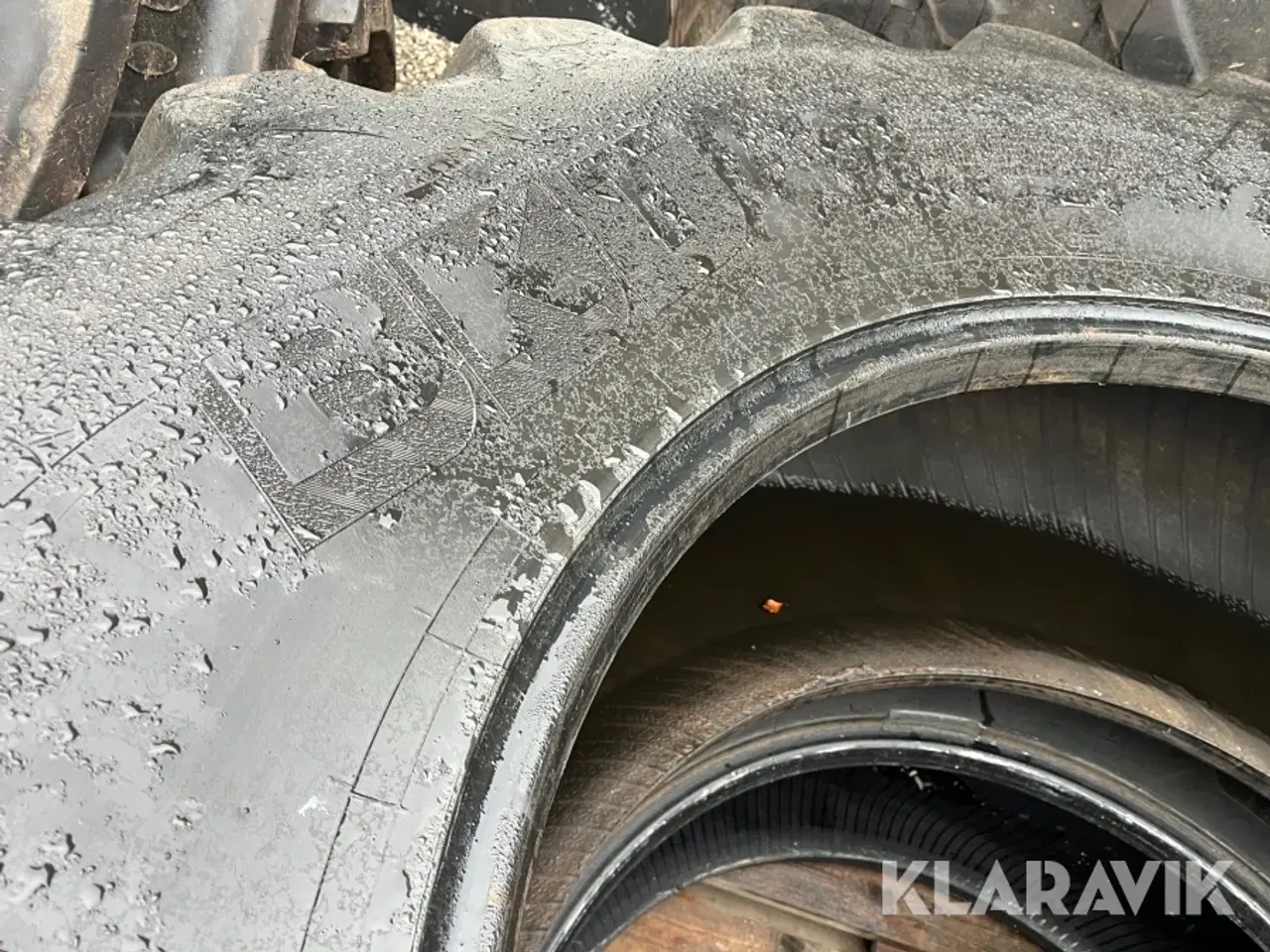 Billede 6 - Traktordæk Michelin og BKT 710/75R42 - 2 styk