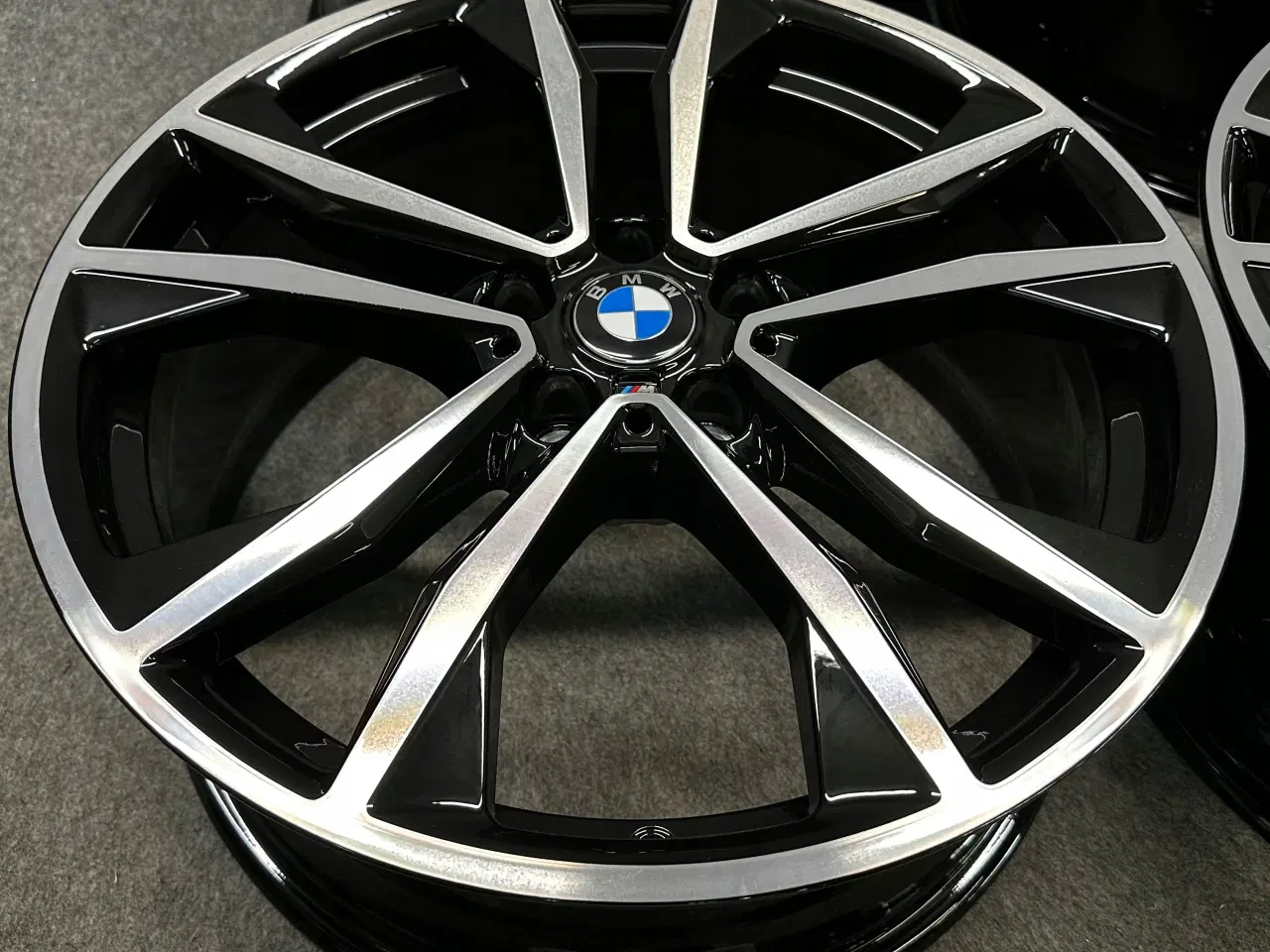 Billede 9 - BMW X1 F48 X2 F39 715M 19 8J x 19" 5x112 ET 47