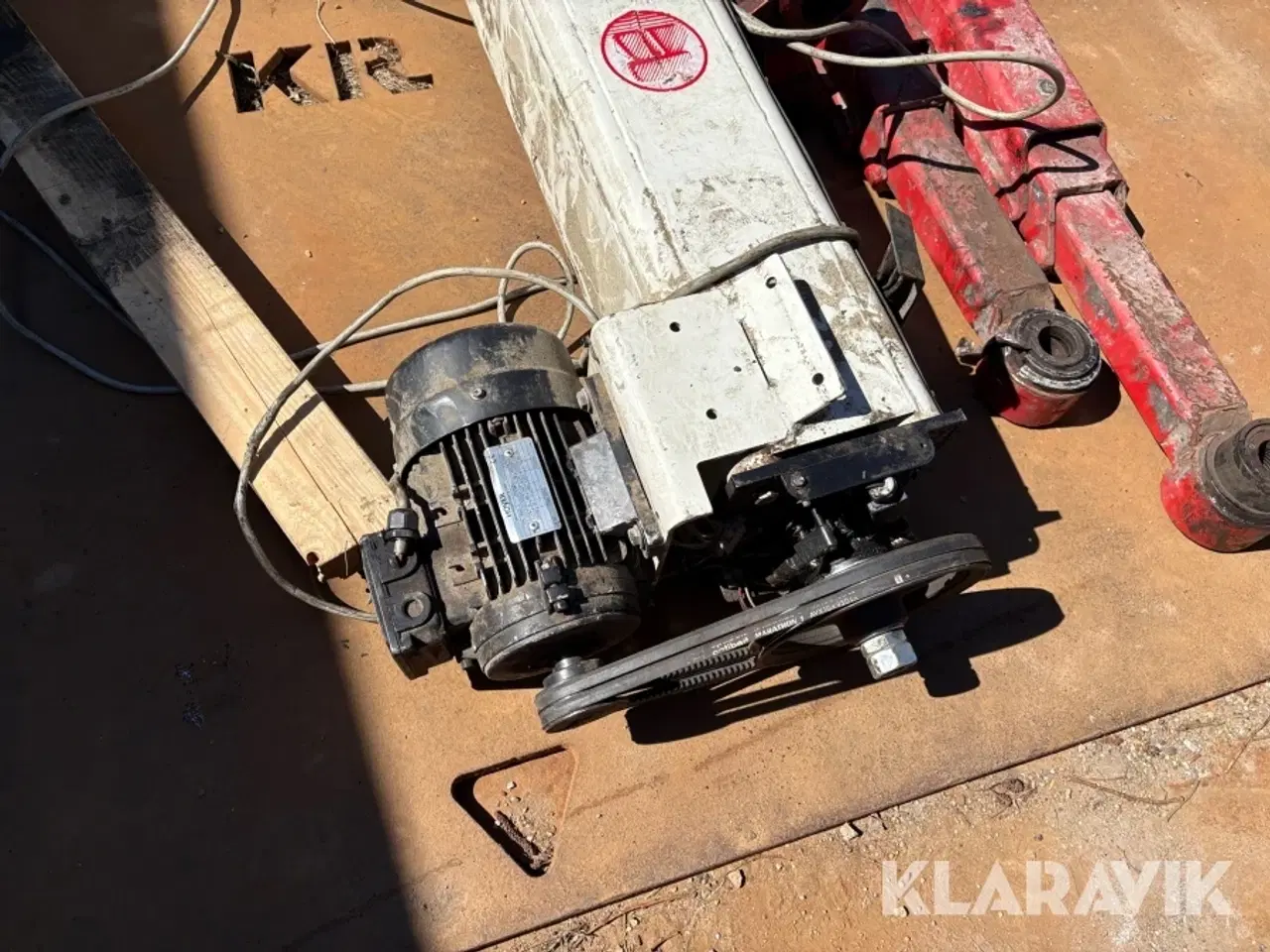 Billede 12 - Tosøjlelift Stenhøj 2. 32