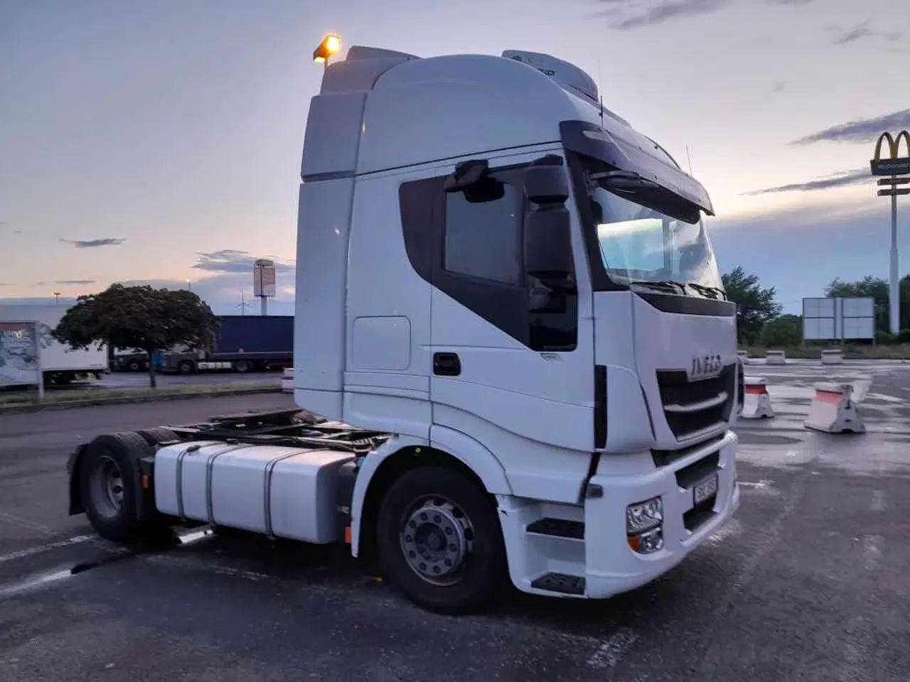 Billede 1 - iveco stralis hi way