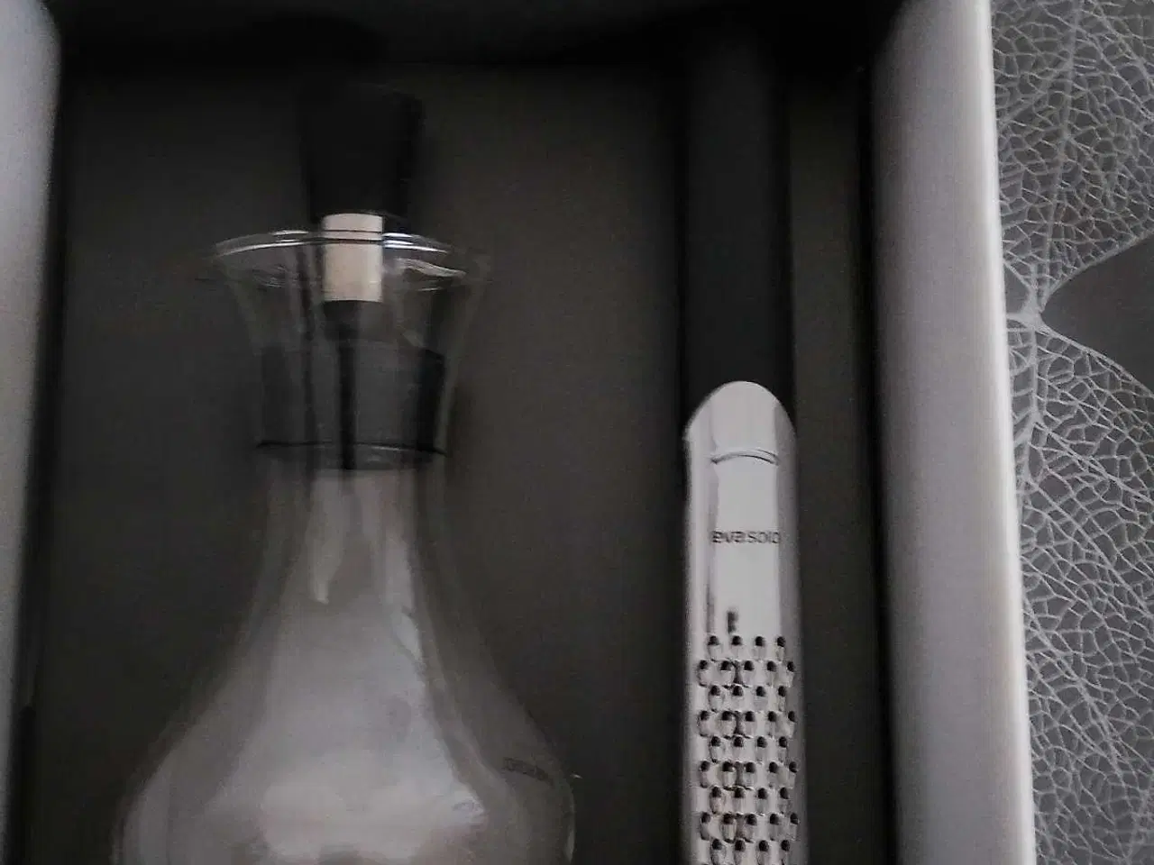 Billede 2 - Eva Solo Dressing shaker og mini rivejern.