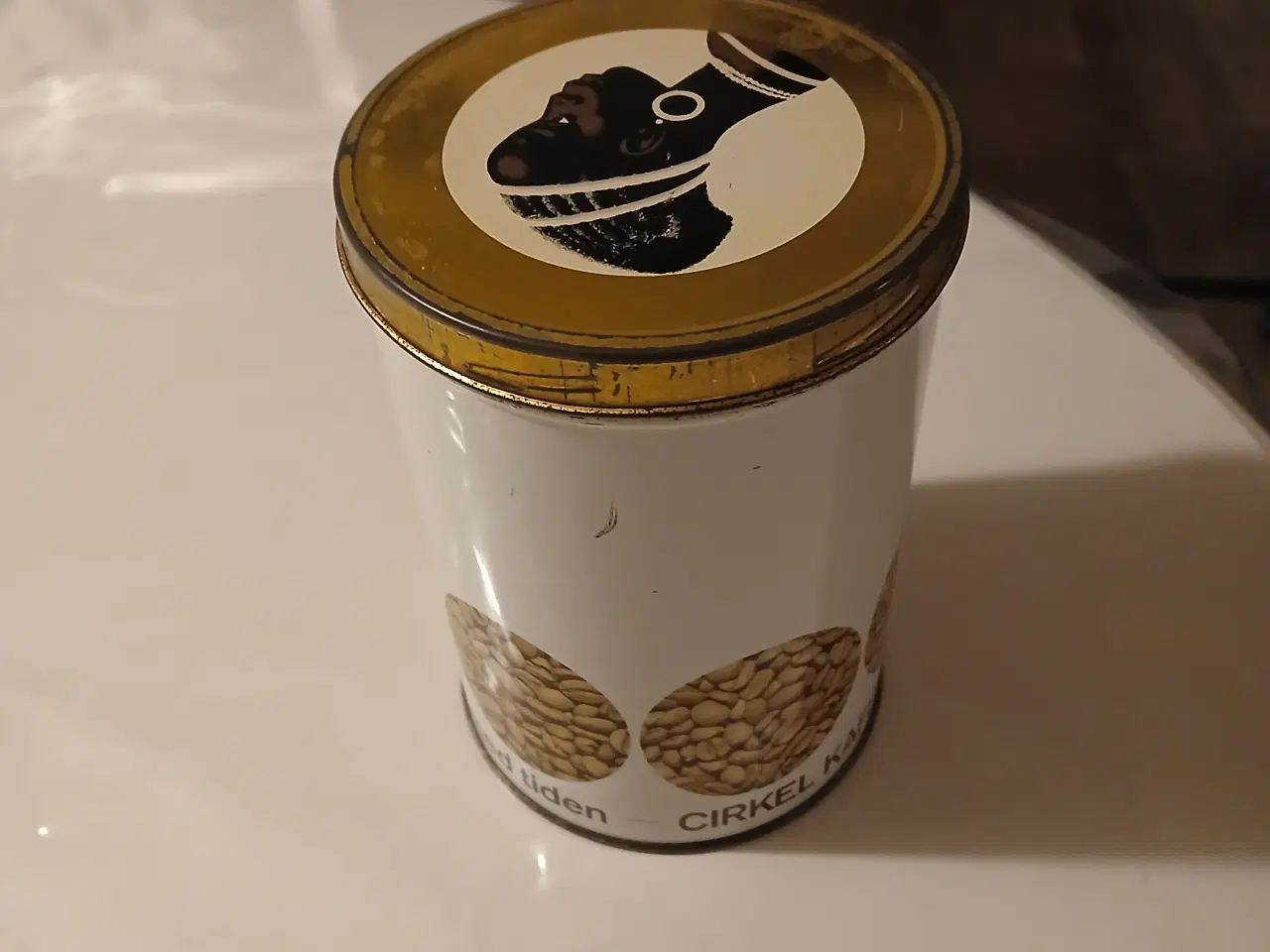 Billede 2 - Retro - Cirkel kaffedåse/ Kaffepigen