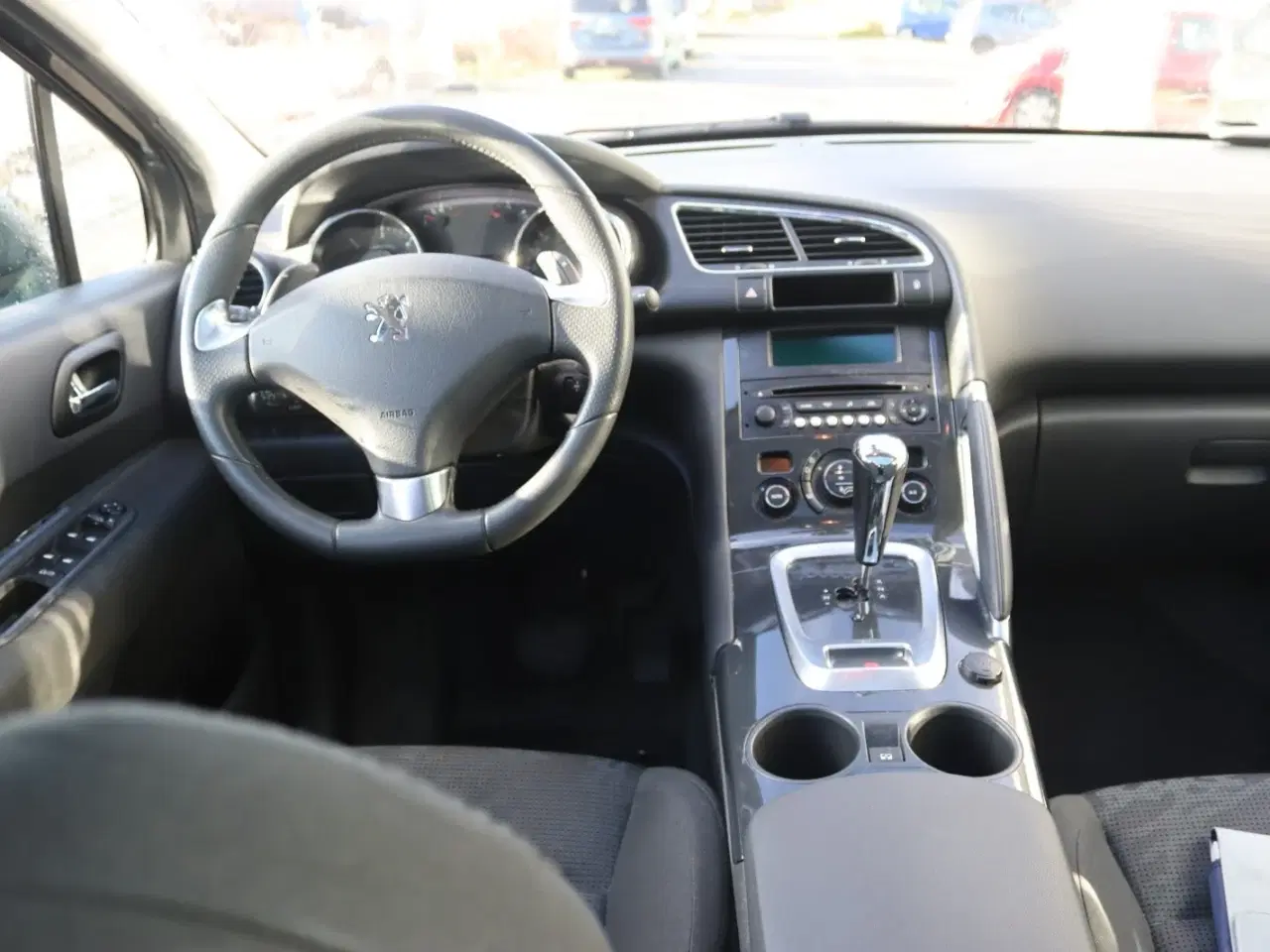 Billede 10 - Peugeot 3008 1,6 e-HDi 112 Style ESG