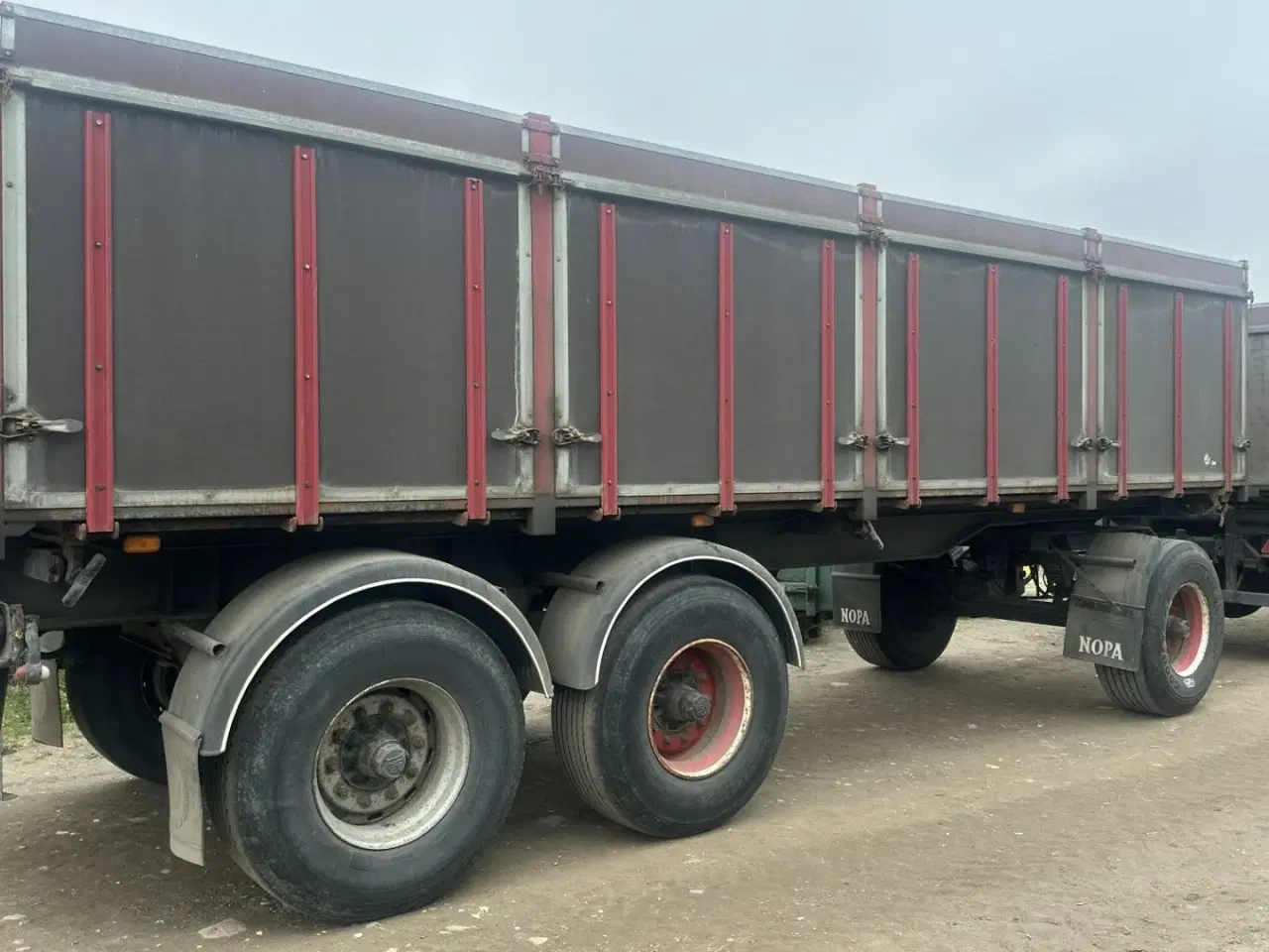 Billede 2 - JJ Vogne 3 akslet anhænger. Velholdt vogn.