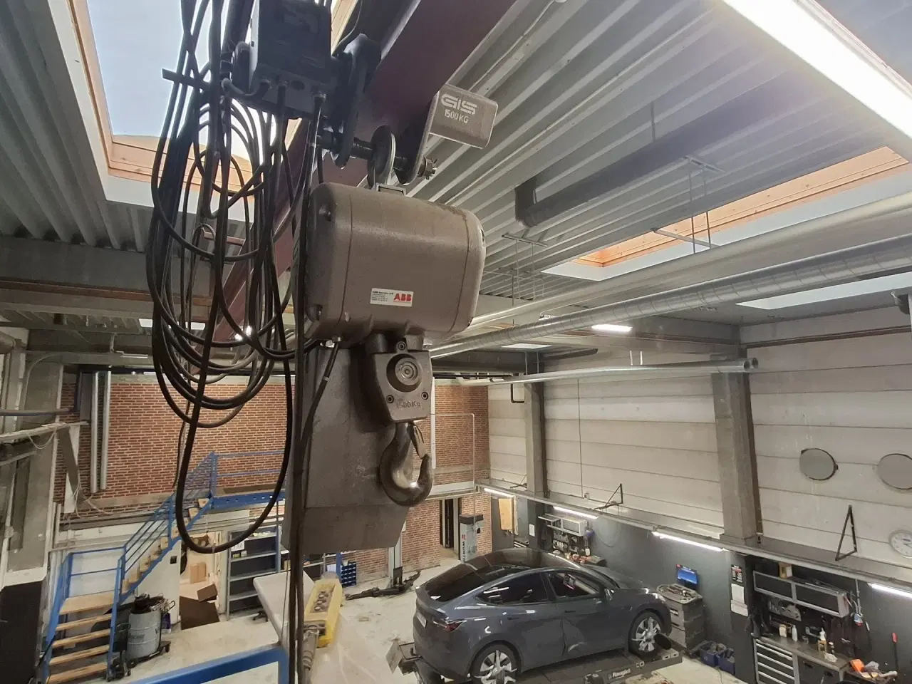 Billede 8 - Autoværksted. værksted eller Lager. Stort udeareal til præsentation af biler