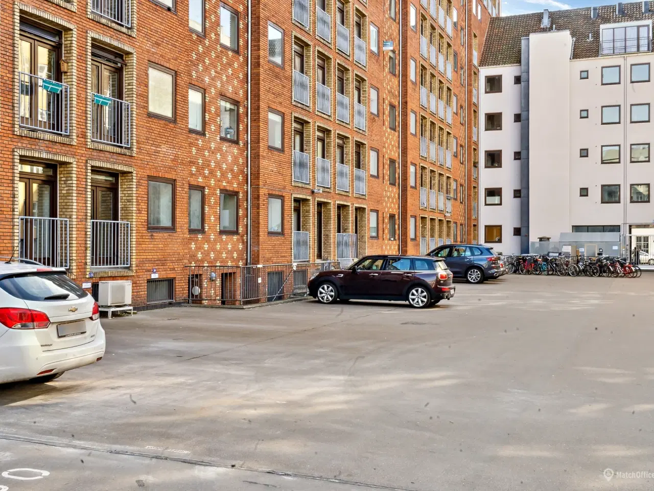 Billede 3 - Dronningens Tværgade P-plads