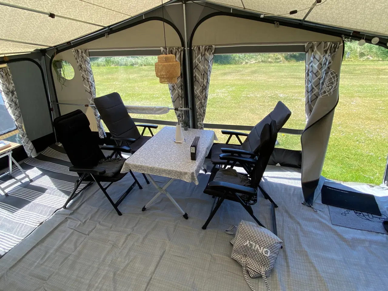 Billede 7 - Velholdt 2017 Hobby 540 uff med dobbeltseng 