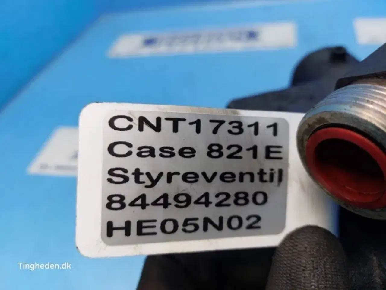 Billede 13 - Case 821E Styreventil 84494280