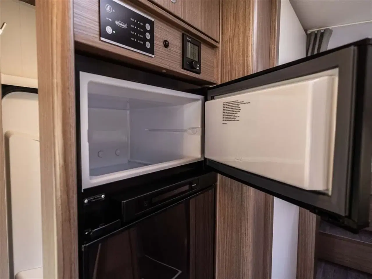 Billede 28 - 2021 - Carado I 447 Clever + Edition   Topudstyret Helintegreret Carado