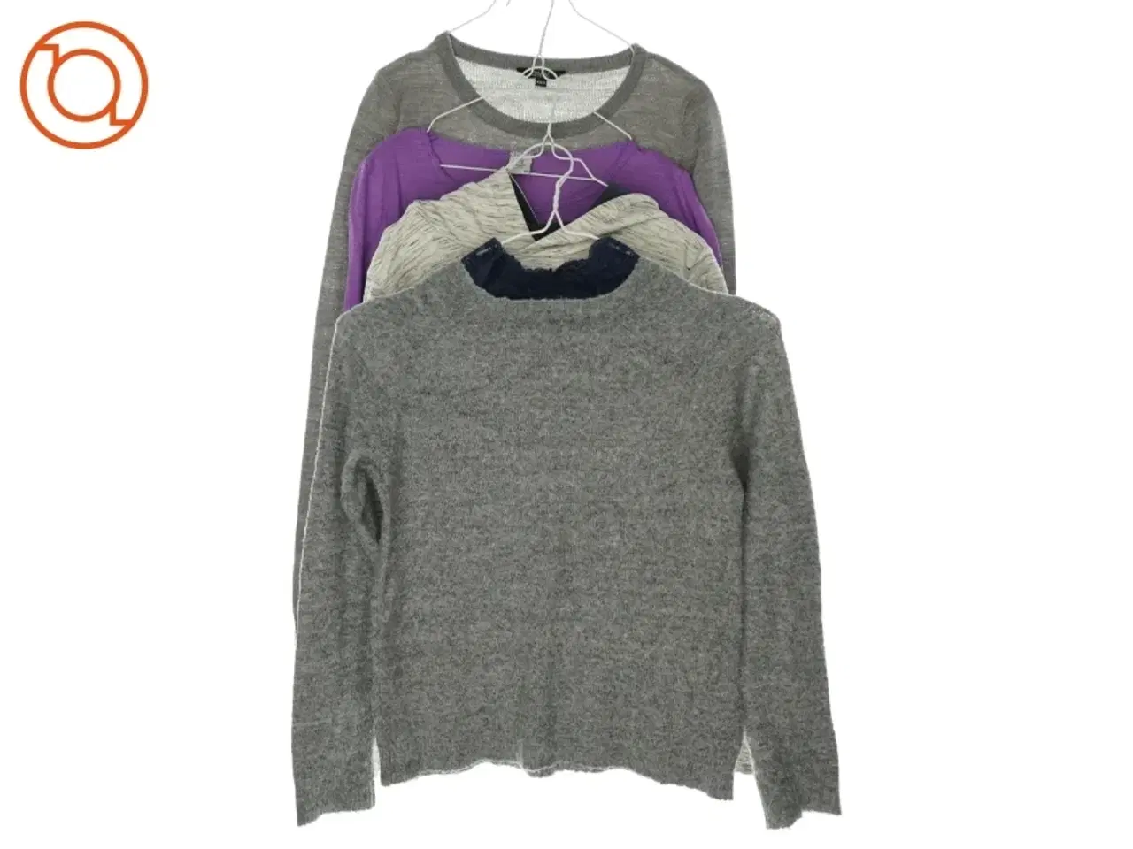 Billede 1 - Trøjer (4 stk) (str. ca. 10 år)