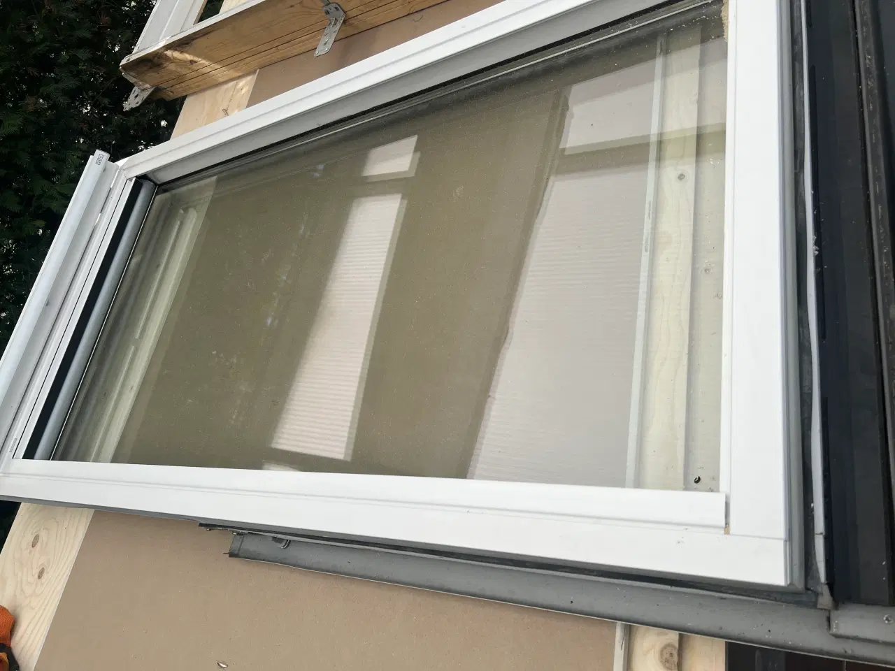 Billede 1 - Manuelt Velux vippevindue