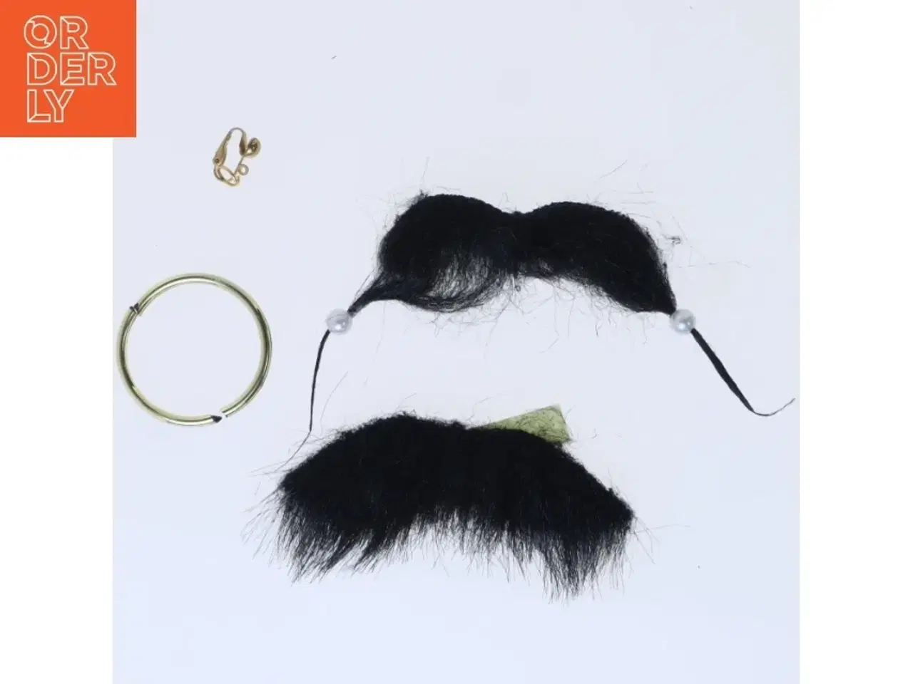 Billede 1 - Udklædning (str. 10 cm)