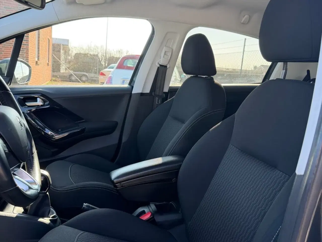 Billede 7 - Peugeot 208 1,2 VTi 82 Chili+