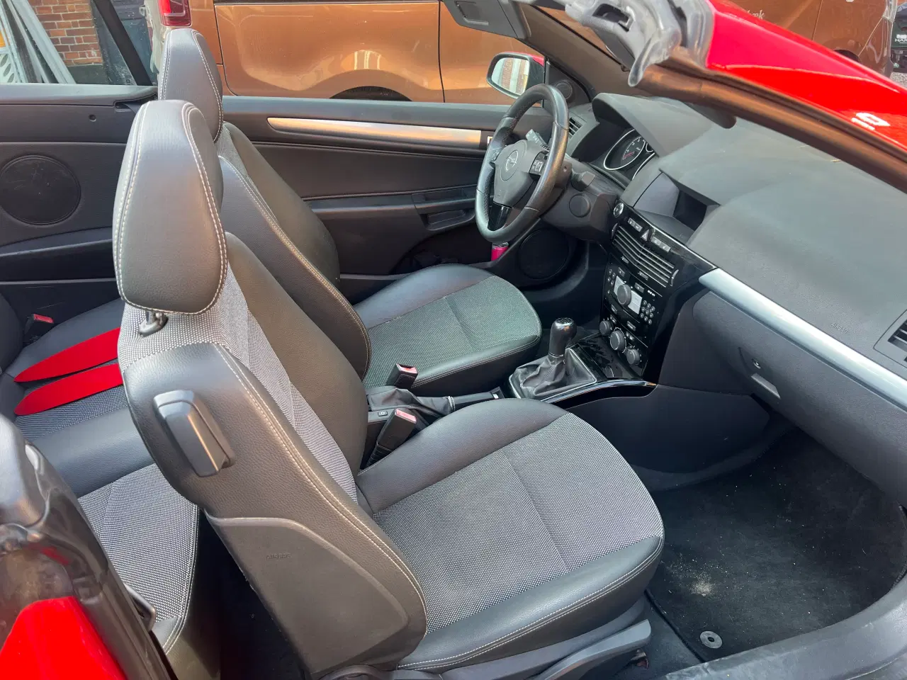 Billede 6 - 2008 Opel Astra TwinTop Turbo