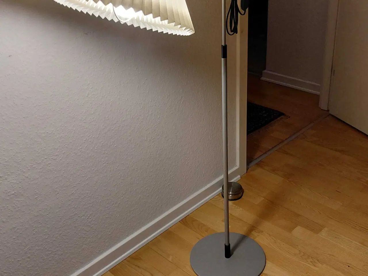 Billede 1 - Gulvlampe 