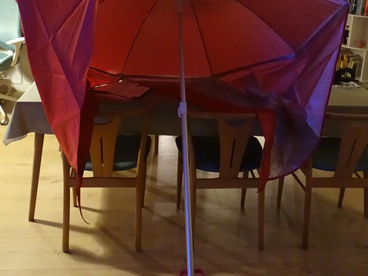 Billede 1 - Strandparasol, parasol med læsejl og liggeunderlag