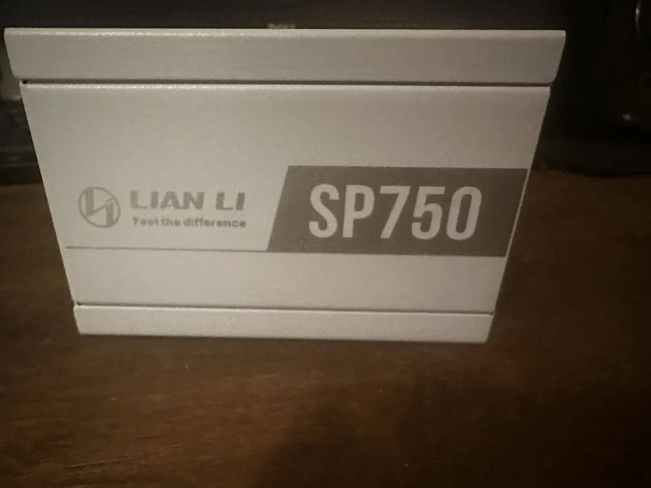 Billede 2 - Lian Li SP750 strømforsyning