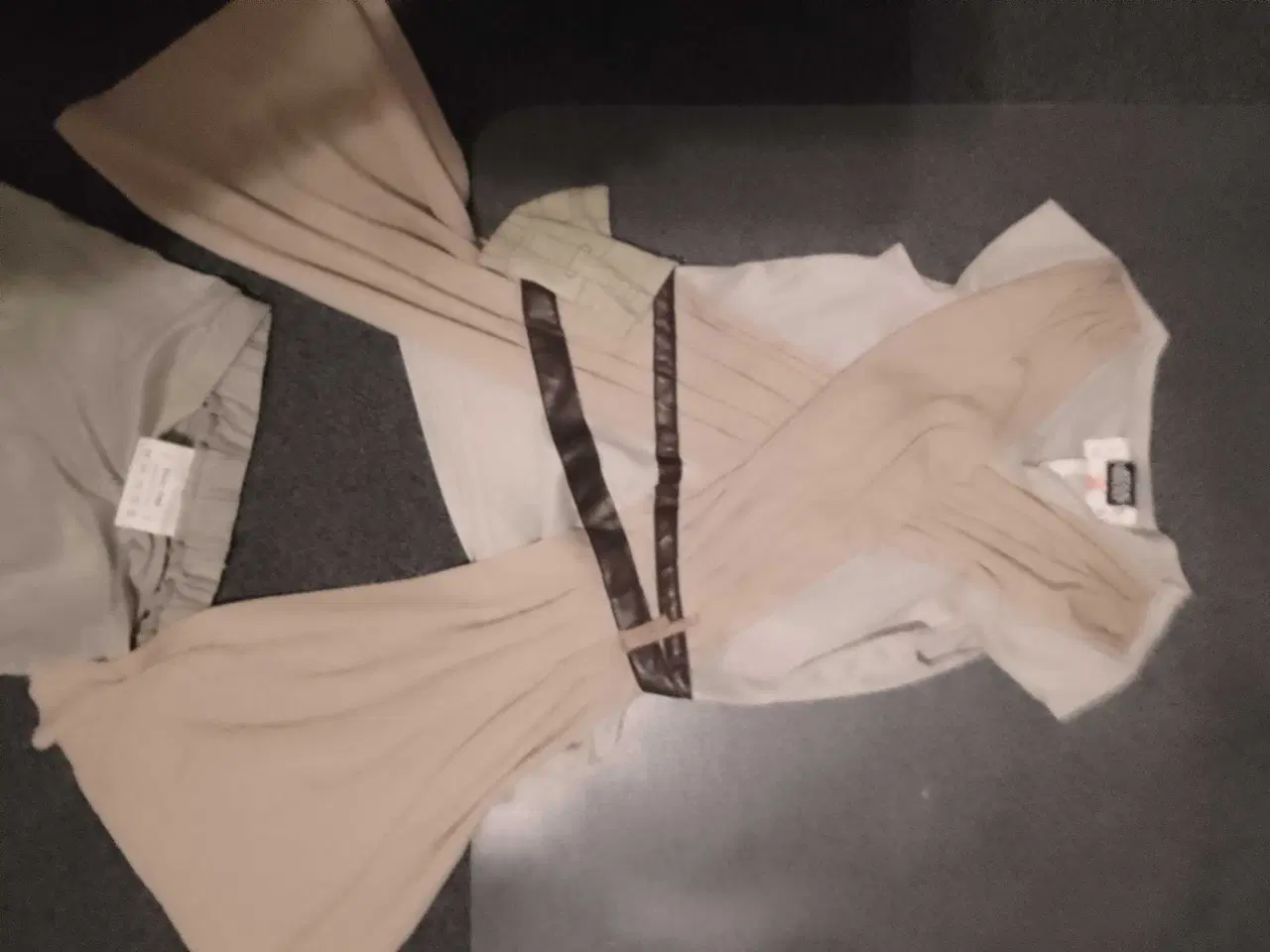 Billede 4 - Star Wars udklædning str 140