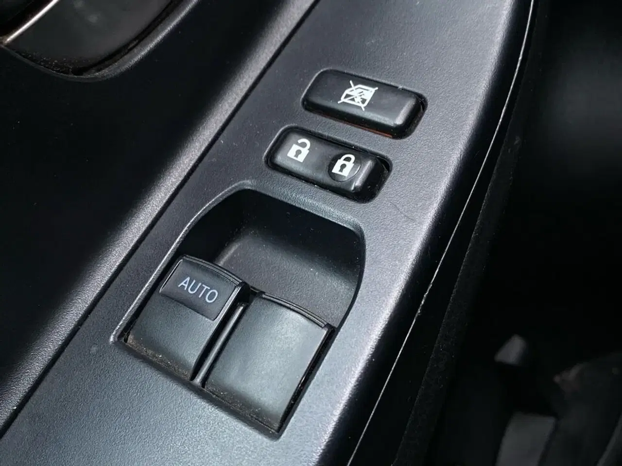 Billede 18 - Toyota Yaris 1,0 VVT-I T2 69HK 5d