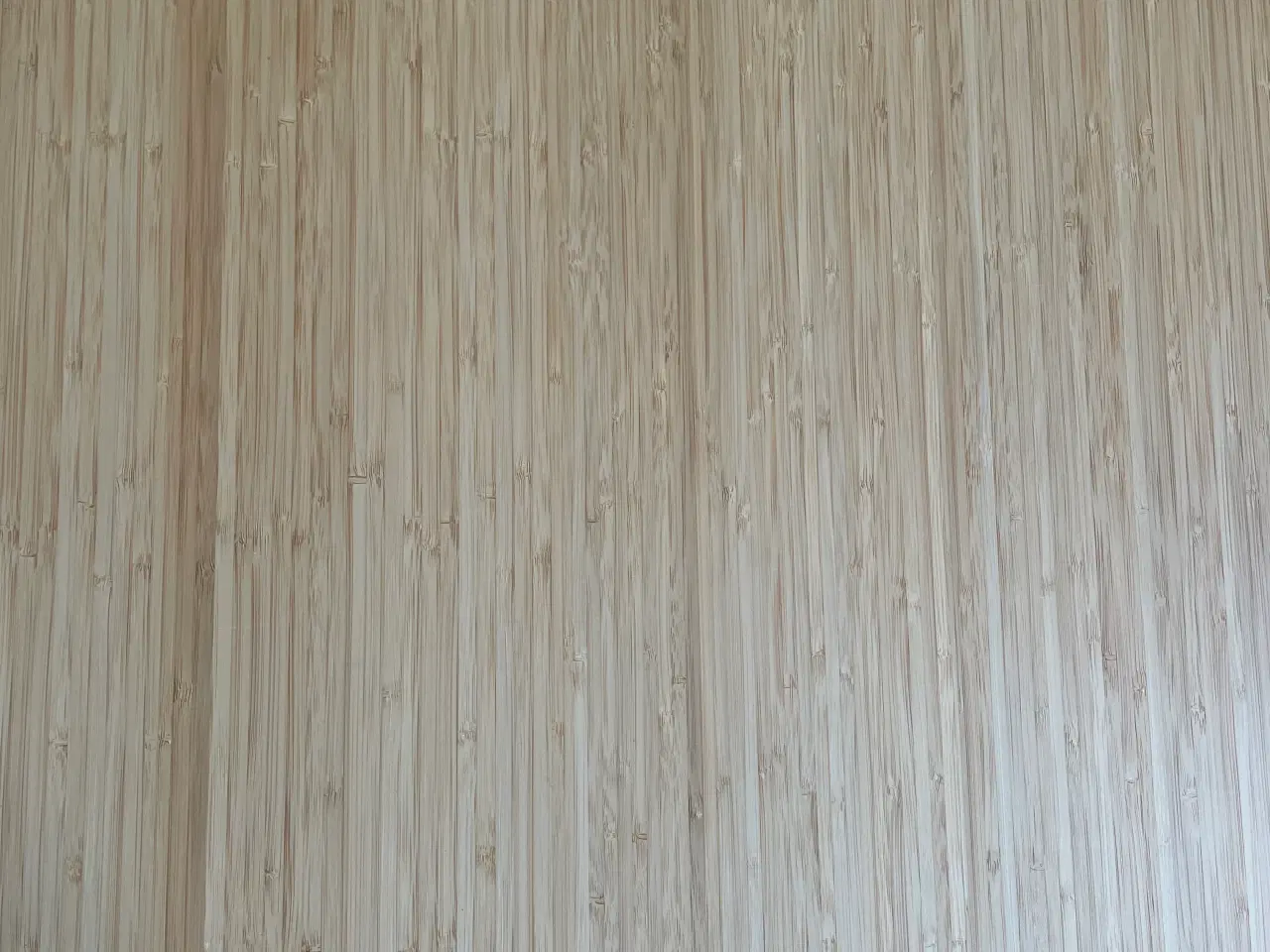 Billede 3 - Spisebord og fire stole