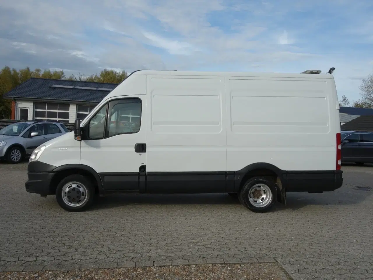 Billede 3 - Iveco Daily 2,3 35C13 12m³ Van