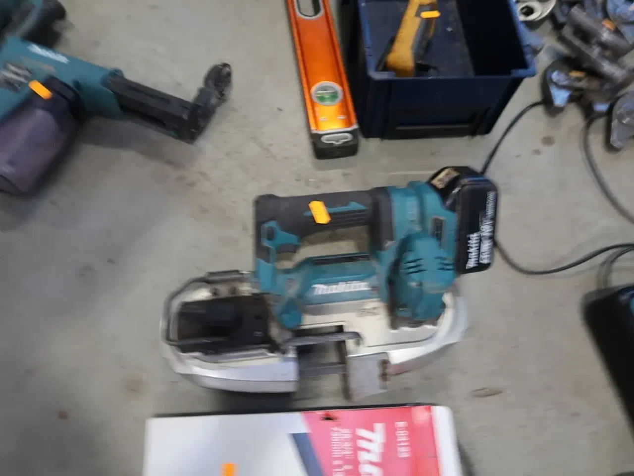 Billede 3 - Akku båndsav MAKITA DPB184 med batteri