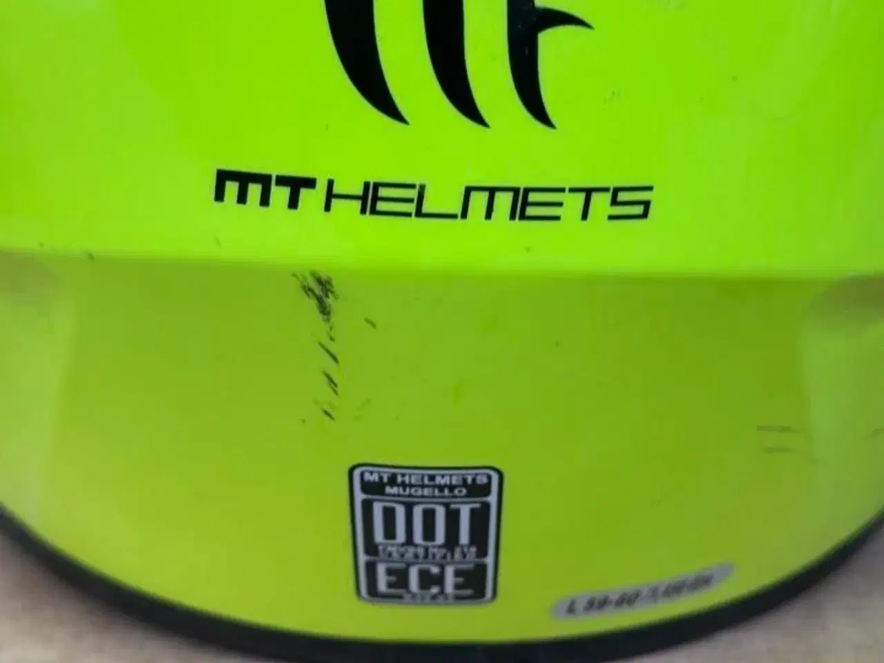 Billede 3 - MC hjelm, MT HELMETS