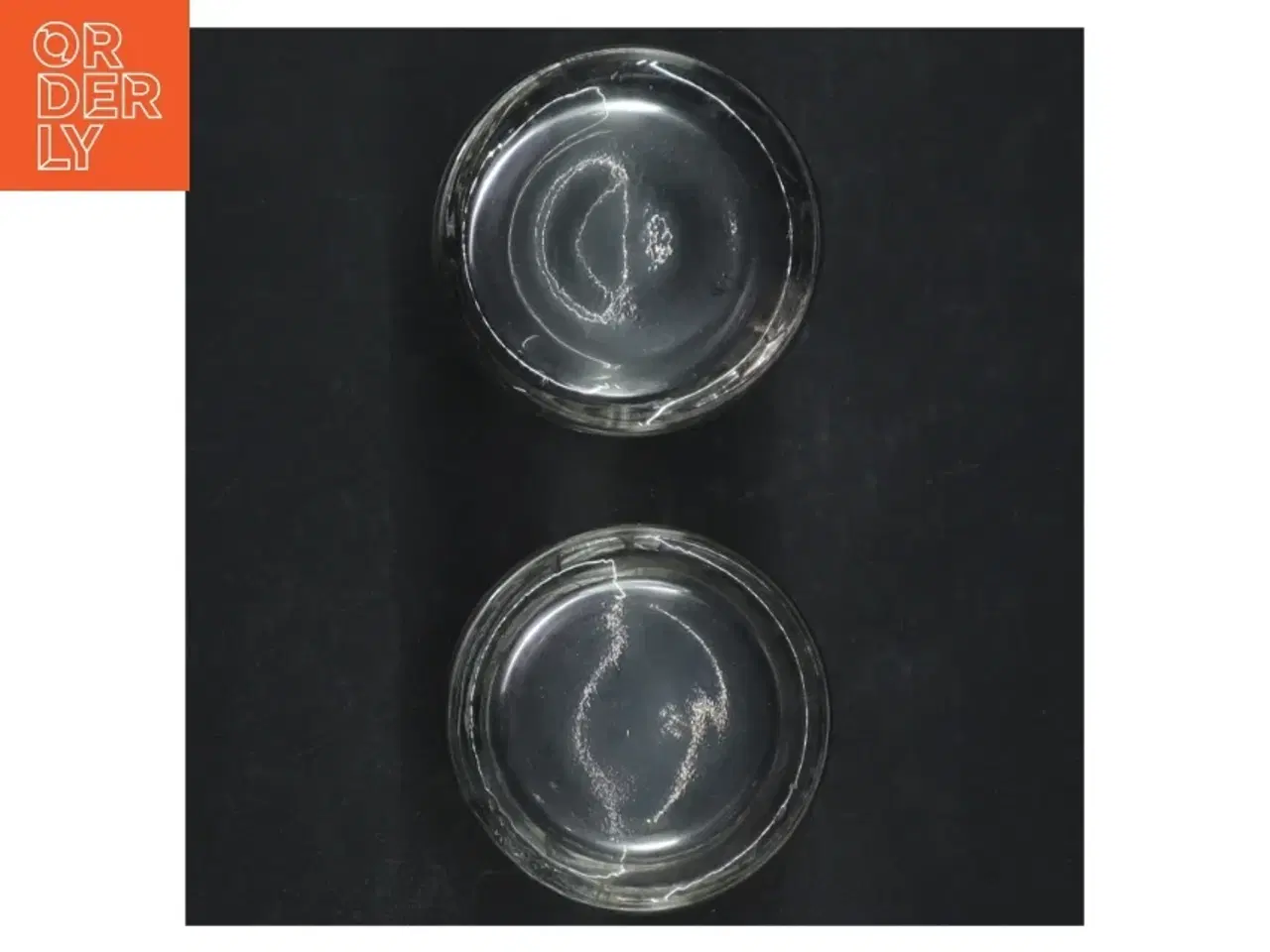 Billede 2 - Glasskåle med slebet dekoration (str. H. 7 cm, ø 7 cm)