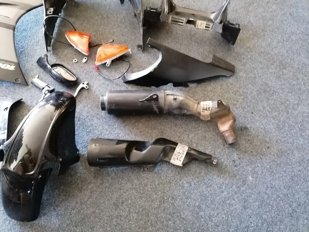 Billede 3 - Diverse dele til Honda CBR 1000F årg.1992, ( %.)