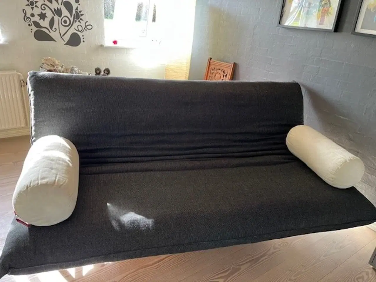 Billede 1 - Sovesofa af mærket Innovation med sengetøjsmagasin