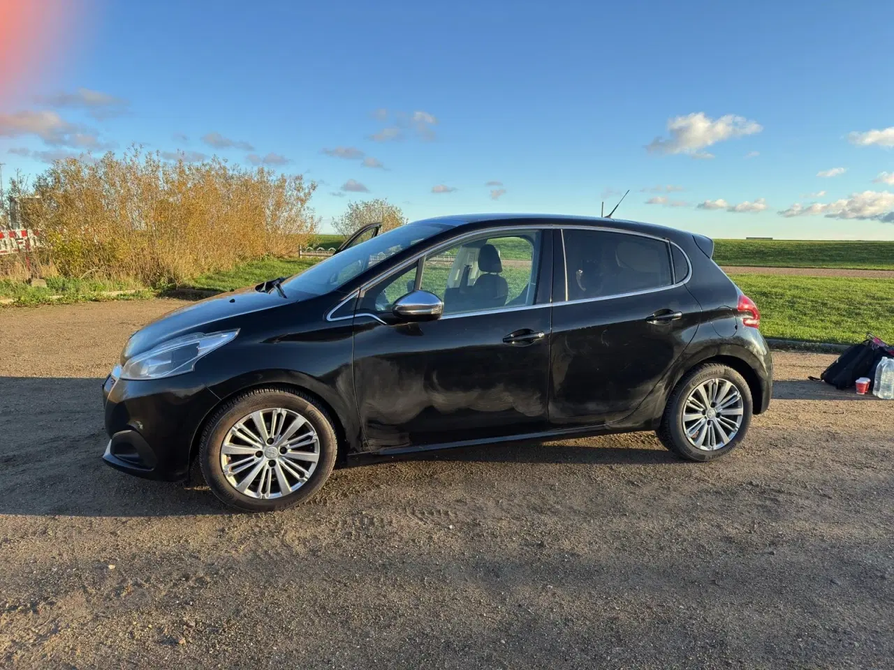 Billede 1 - Peugeot 208 1,6 BlueHDi 100 Desire Sky
