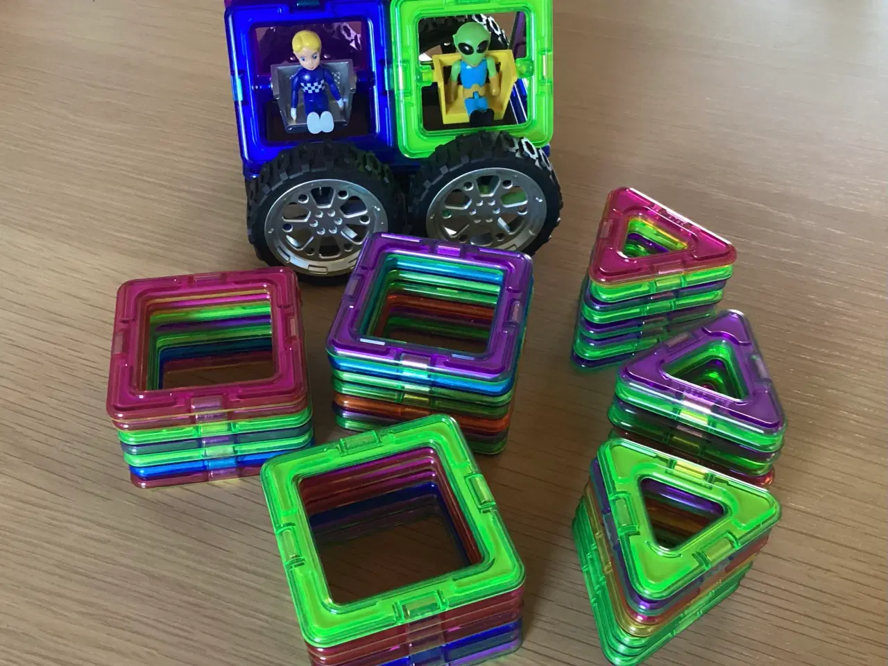 Billede 3 - Magformers model Booklet