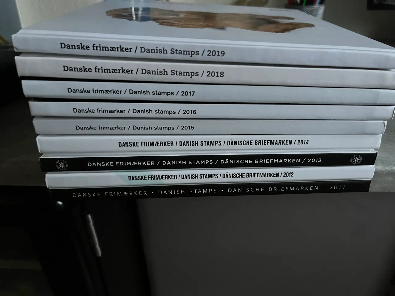 Billede 2 - Frimærker Danmark postfriske årsmapper 2011-2019 