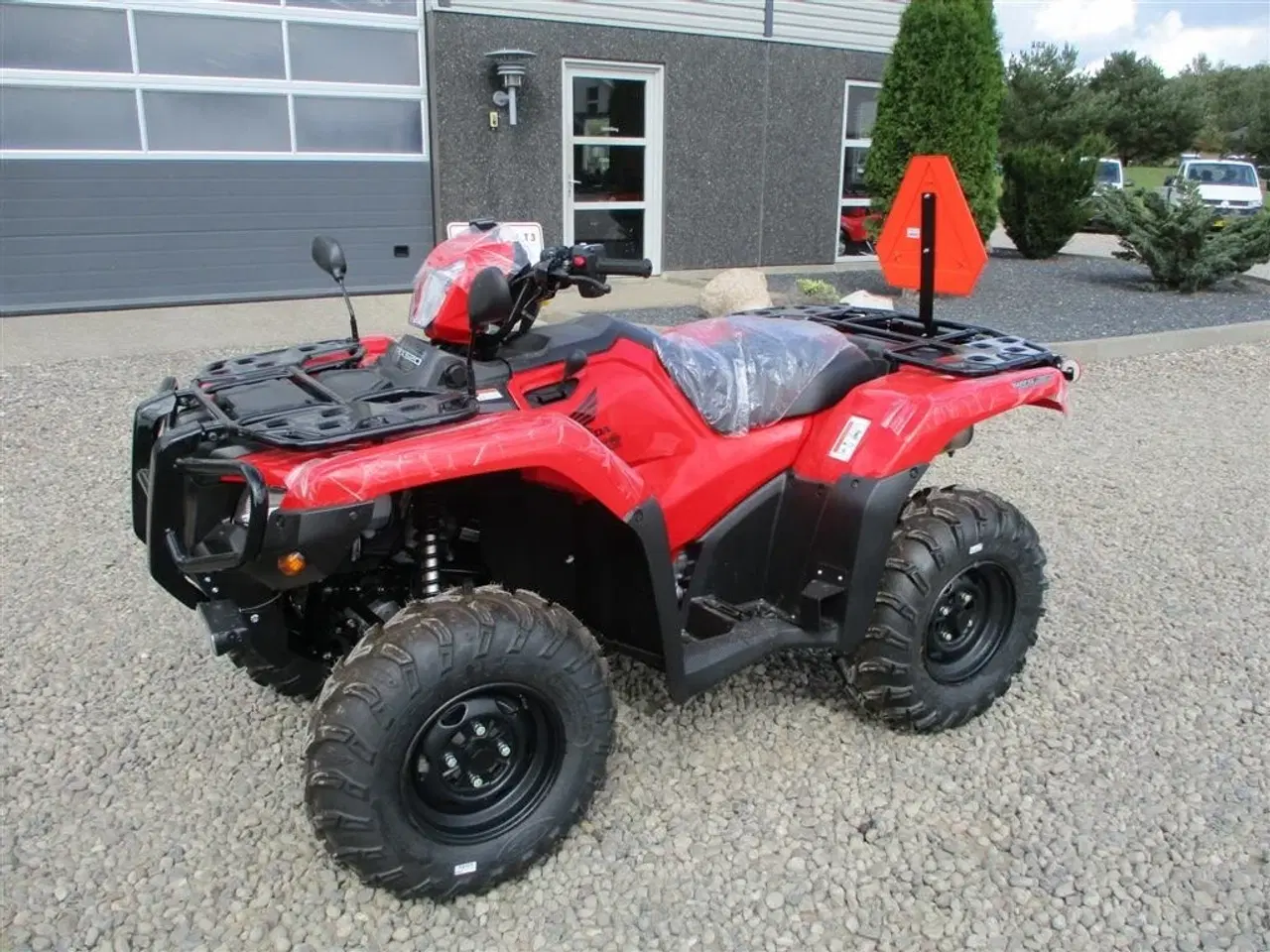 Billede 2 - Honda TRX 520 FA Traktor. STORT LAGER AF HONDA  ATV. Vi hjælper gerne med at levere den til dig, og bytter gerne. KØB-SALG-BYTTE se mere på www.limas.dk