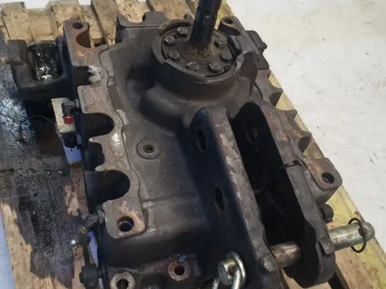 Billede 10 - Claas Axion 840 PTO Hus 11334310