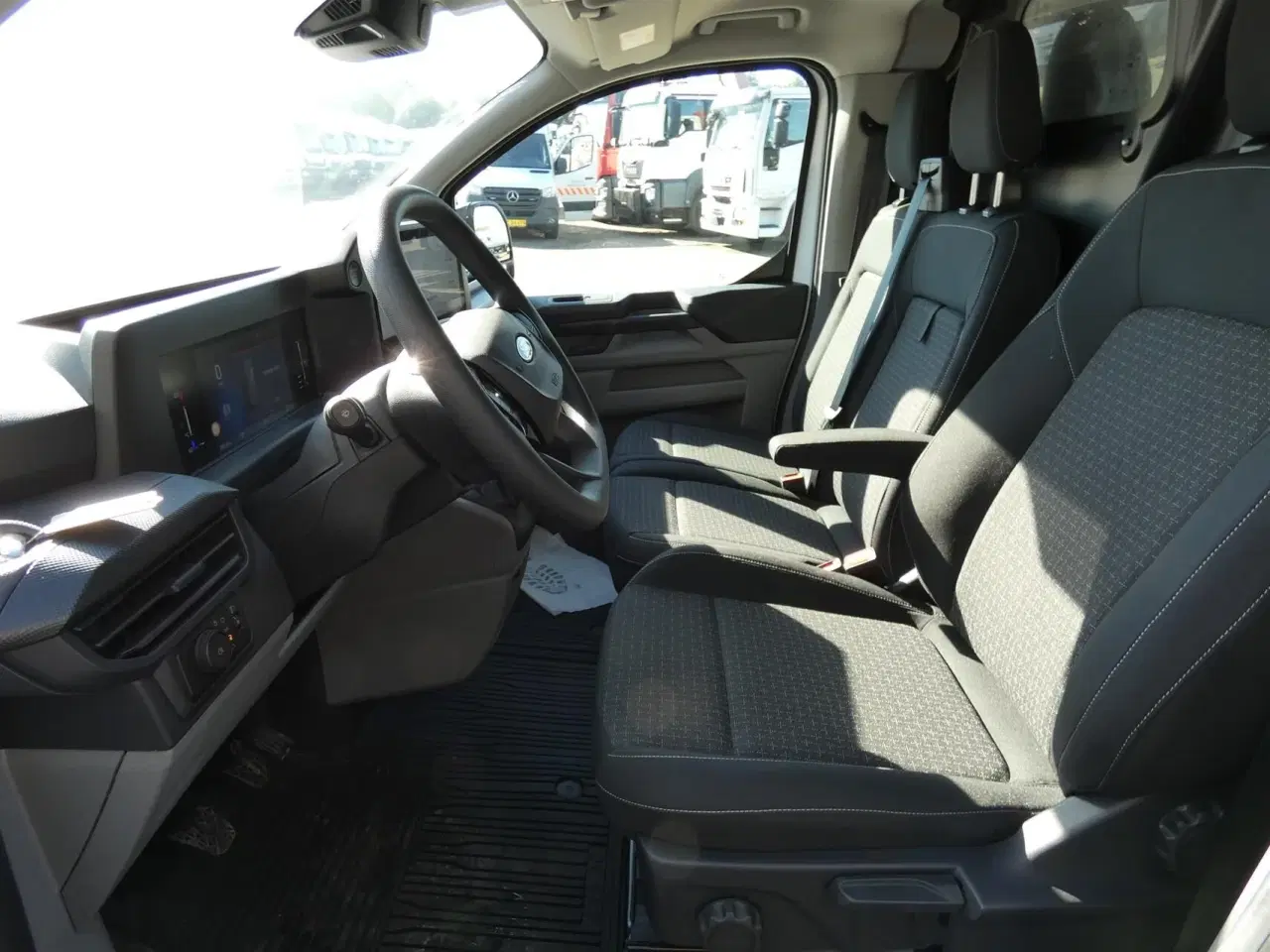 Billede 9 - Ford Transit Custom 300 L2H1 2,0 EcoBlue Trend 136HK Van 6g